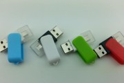 USB3.0与USB2.0的区别（探究USB3.0和USB2.0之间的性能差异）